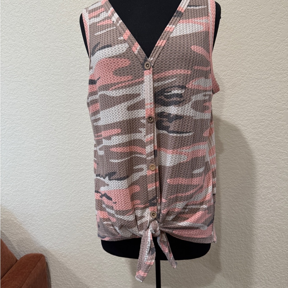 NWOT Pink Camo Sleeveless Top